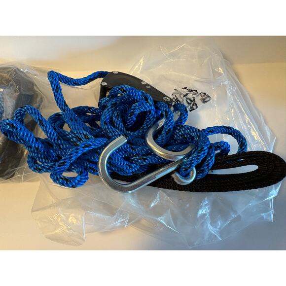 2 Thule quickdraw tie down ropes ratchets and strap loops NEW - Picture 1 of 2